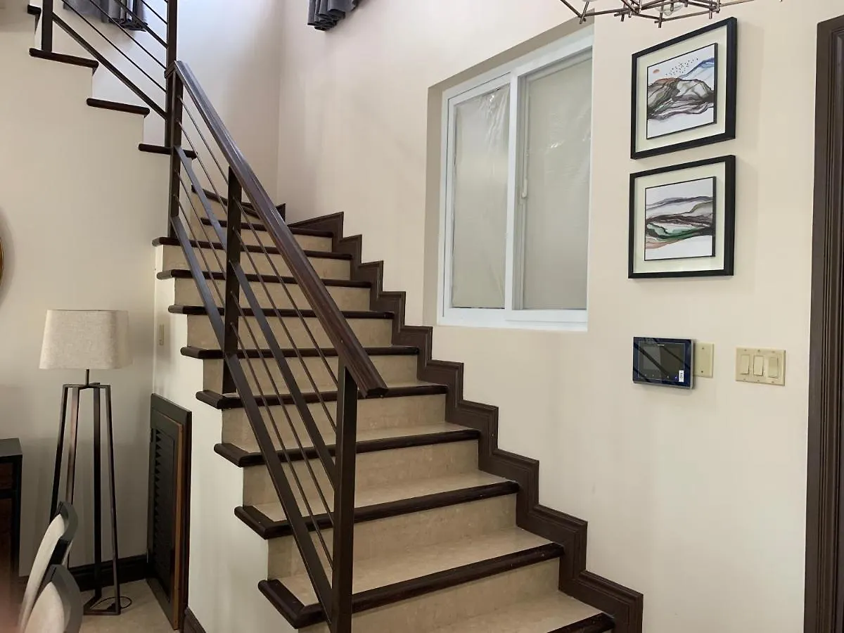 Apartment Norbrook Suites Kingston