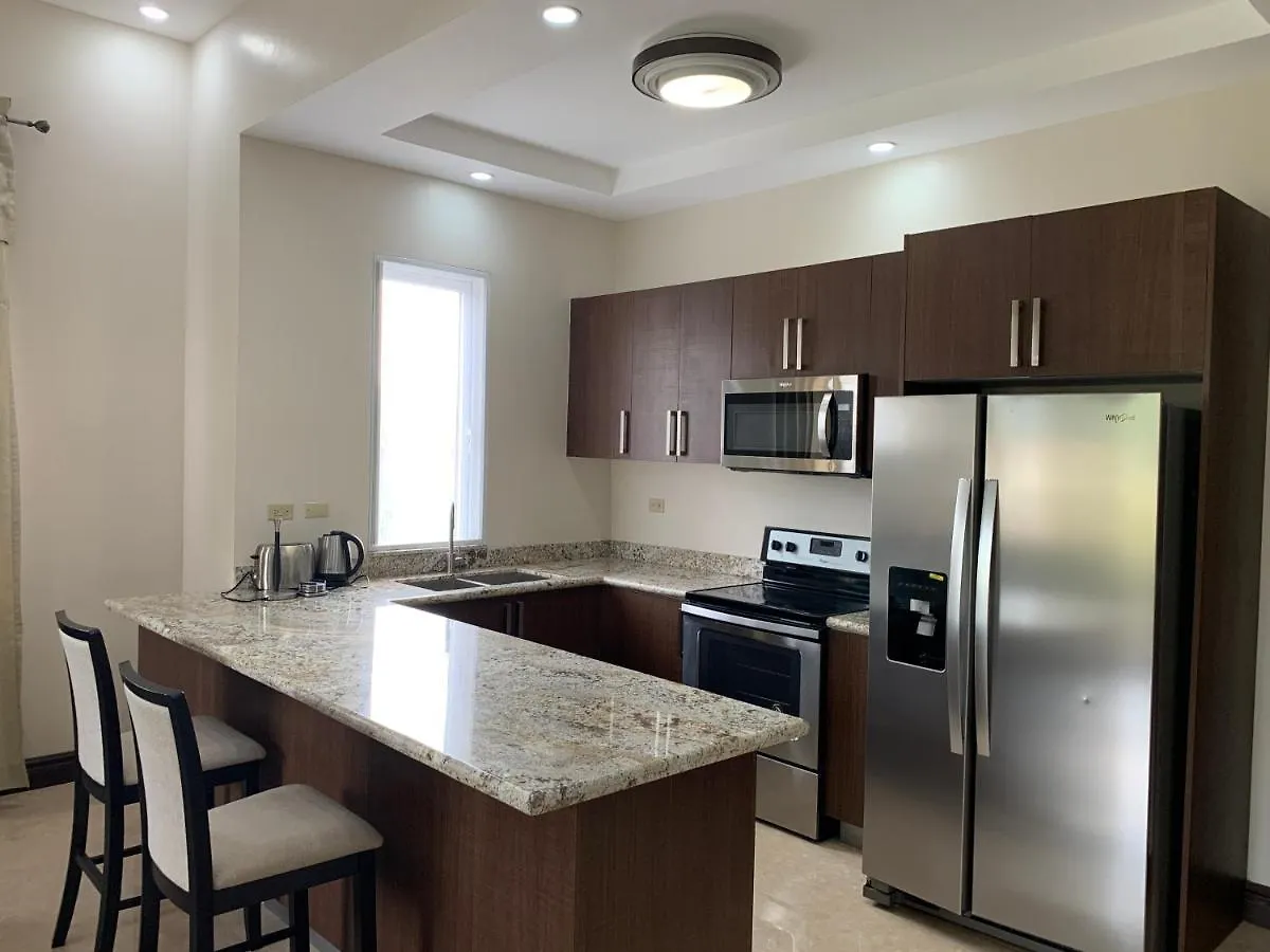 Norbrook Suites Kingston 0*,  Jamaica